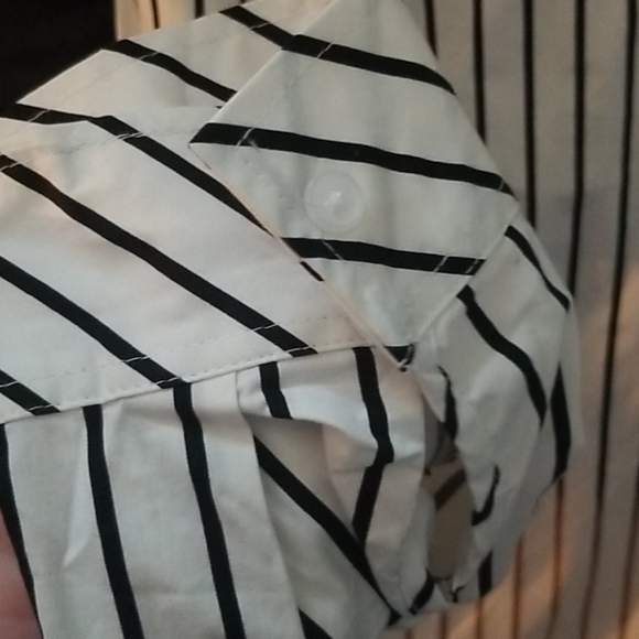 Brand new tunic top - Picture 4 of 12